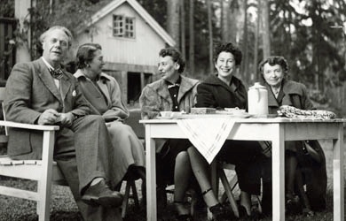 Johannes Edfelt, Brita Edfelt, Anna Riwkin and Nelly Sachs in Rönninge, Sweden